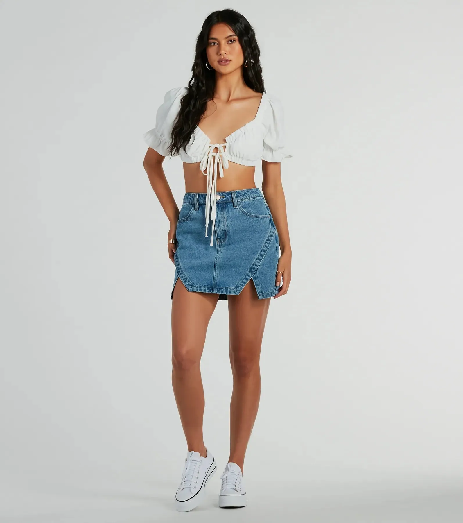 Fresh Look Puff Sleeve Tie-Front Crop Top sold by Windsor product image thumbnail 3