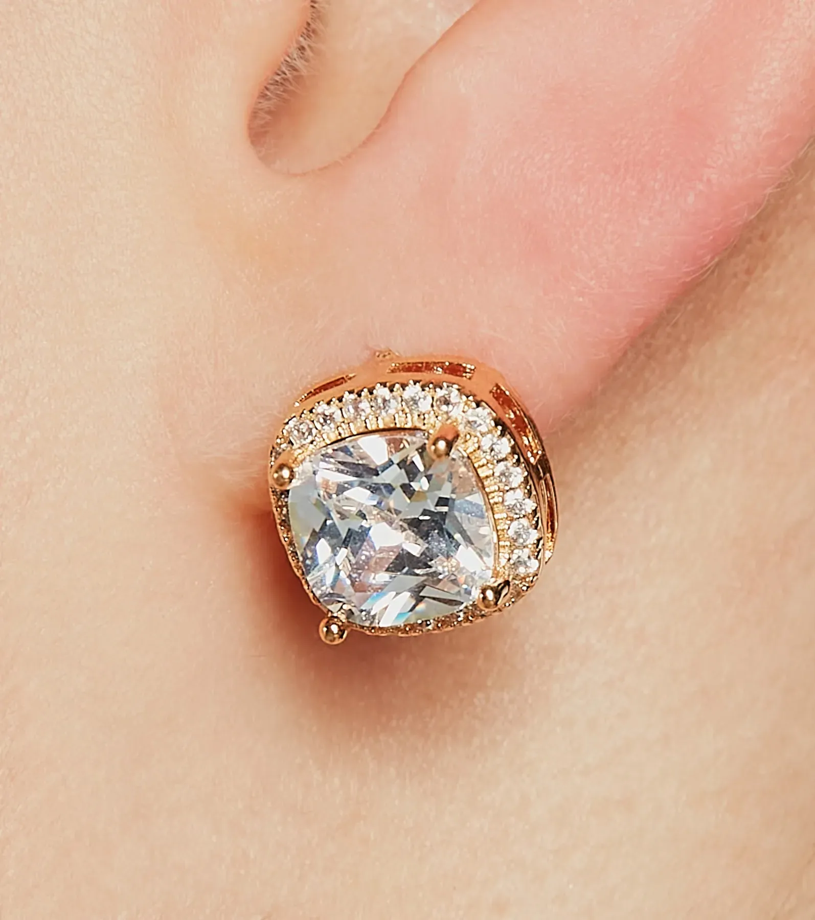 Perfect Beauty Necklace And Earrings Set sold by Windsor product image thumbnail 2