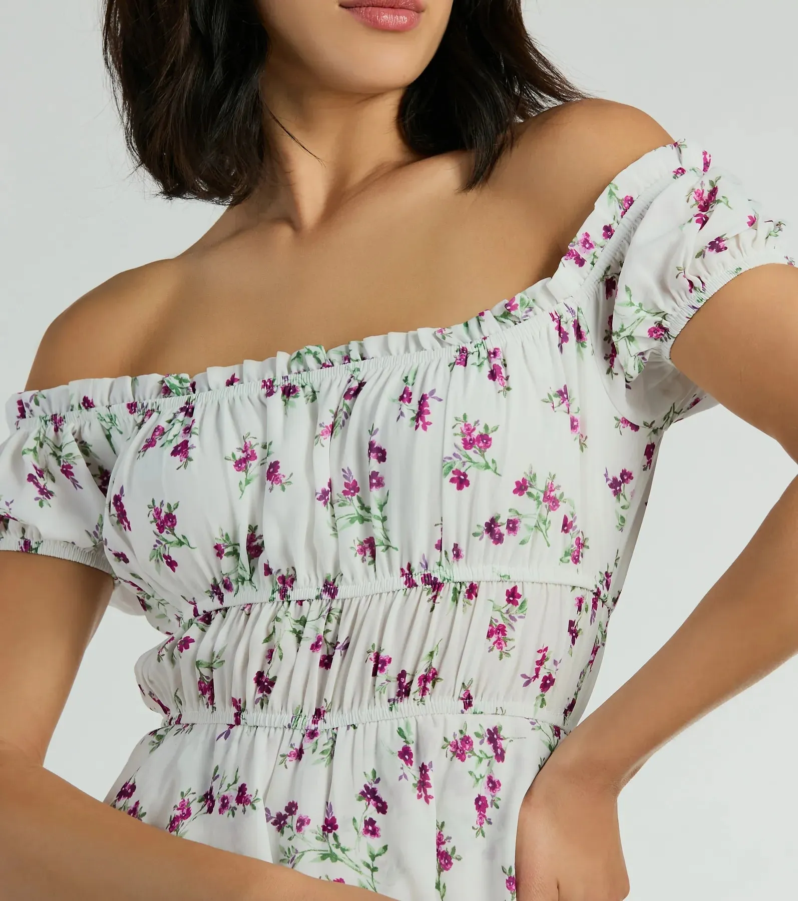 Cutest Vibe Puff Sleeve Floral Chiffon Romper sold by Windsor product image thumbnail 4