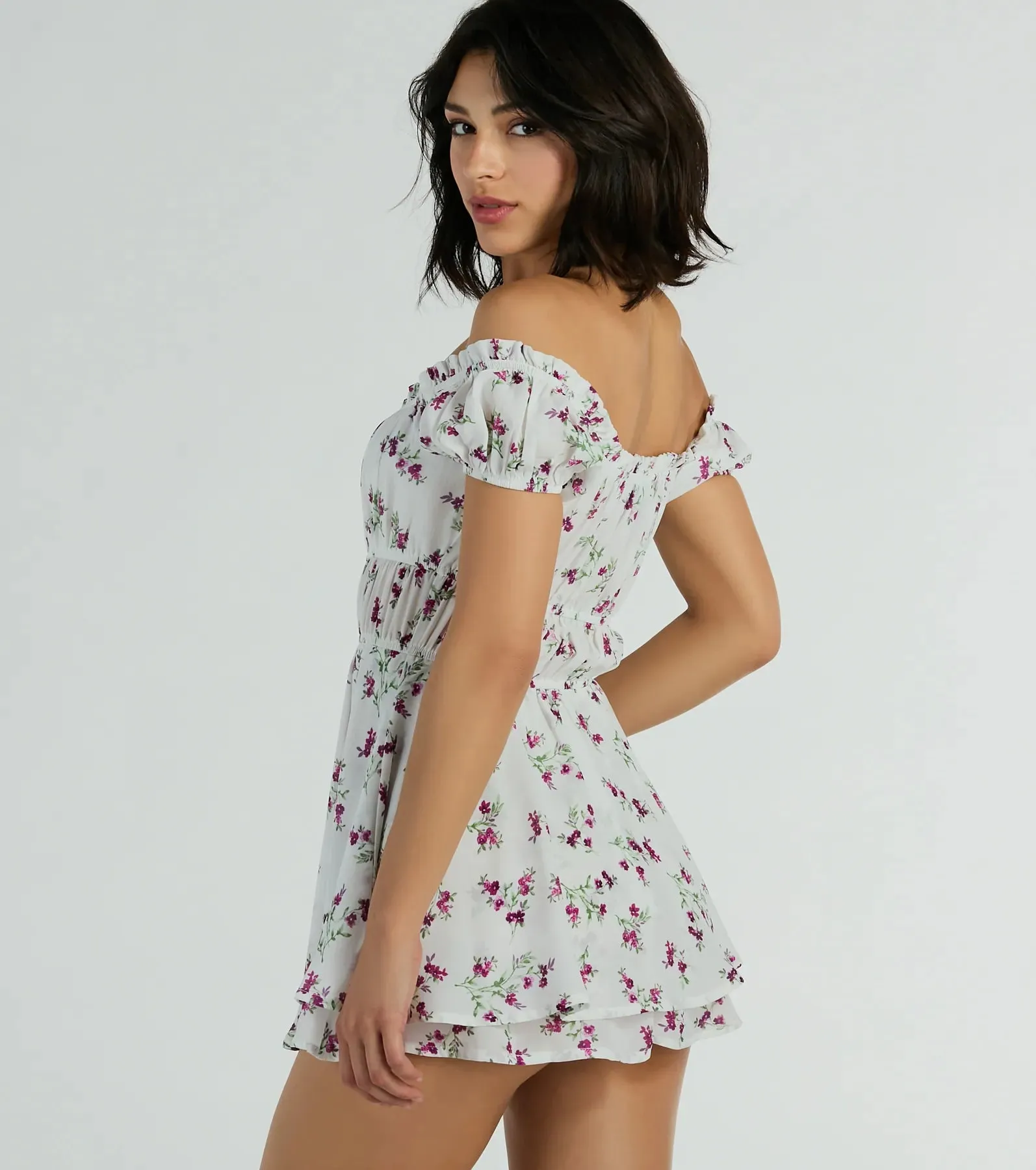 Cutest Vibe Puff Sleeve Floral Chiffon Romper sold by Windsor product image thumbnail 2