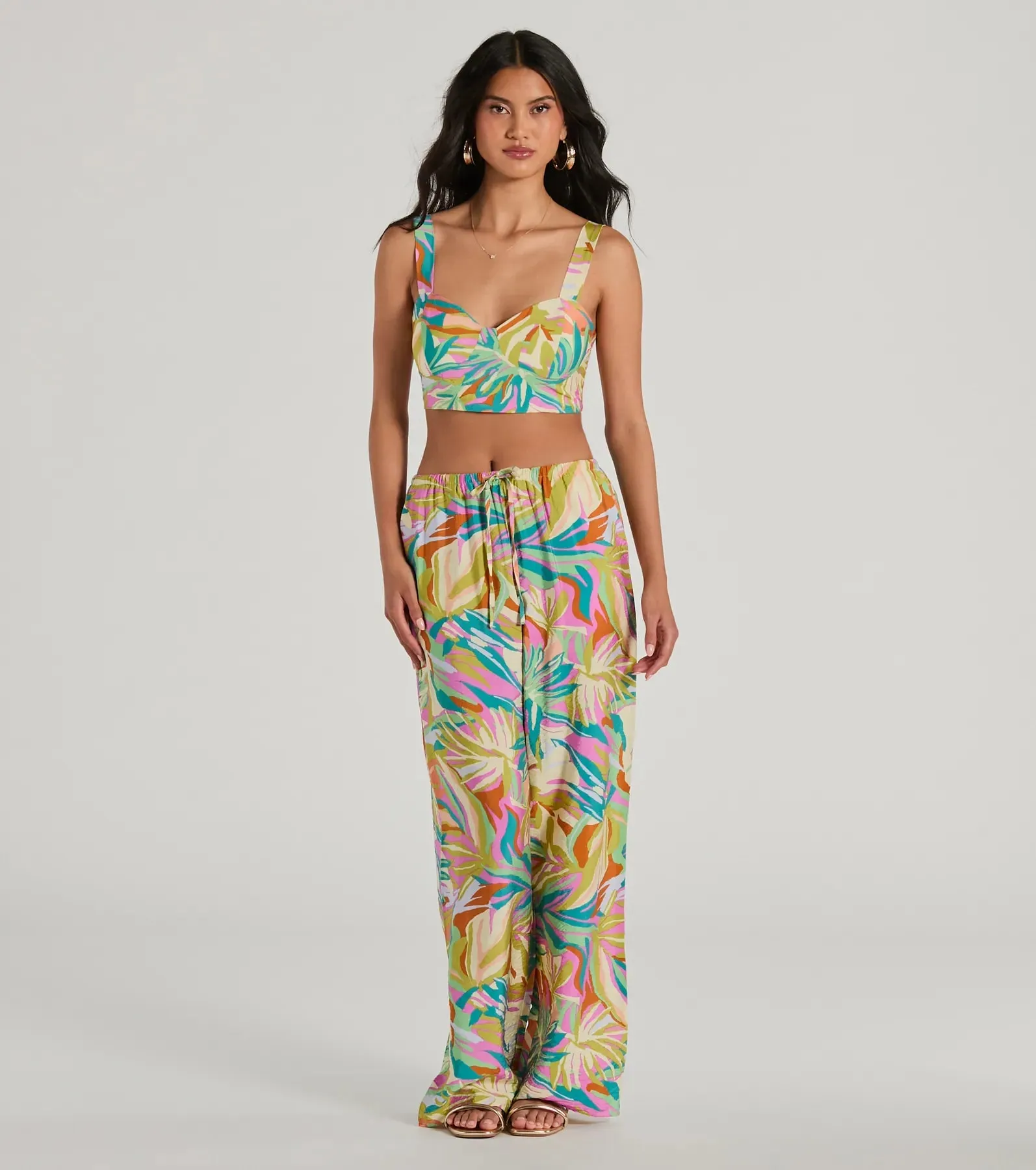 Getaway Retreat Sweetheart Tropical Crop Top sold by Windsor product image thumbnail 3