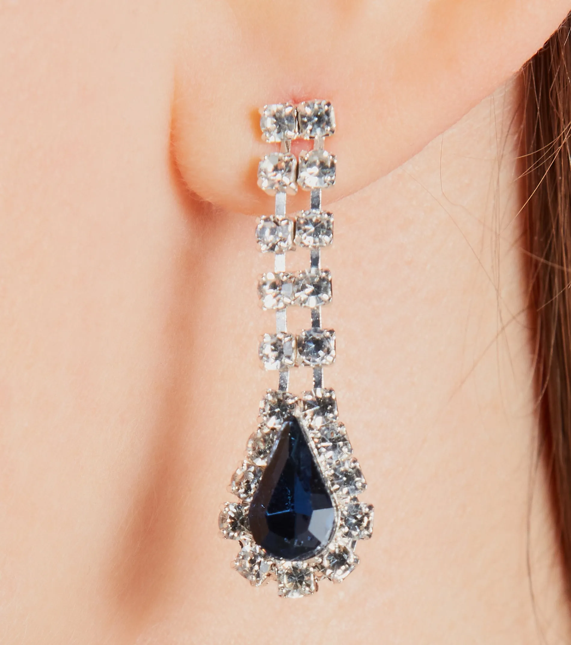 Party Royalty Necklace And Earrings Set sold by Windsor product image thumbnail 2