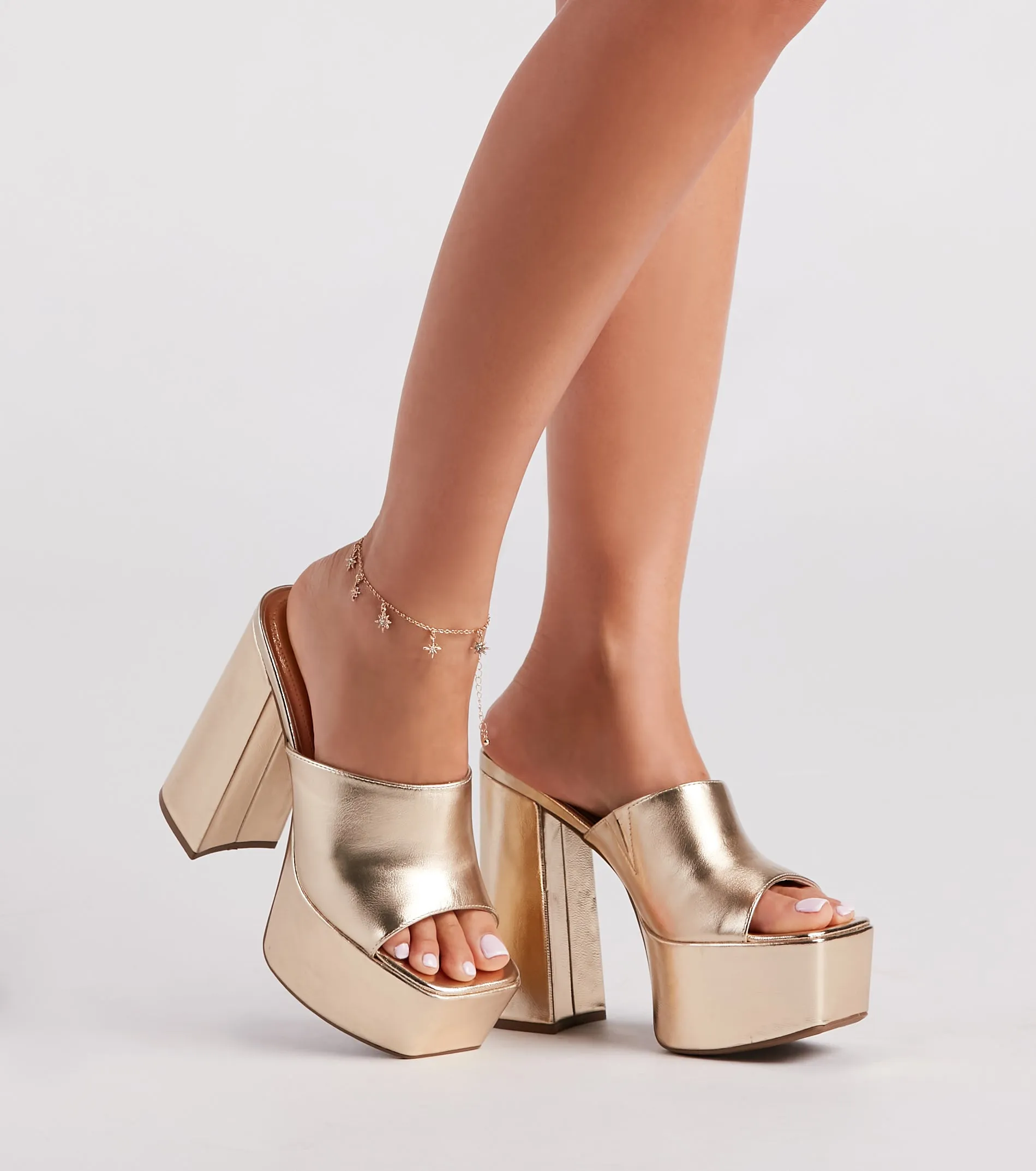 Dainty Chain Star Charm Anklet sold by Windsor product image thumbnail 3