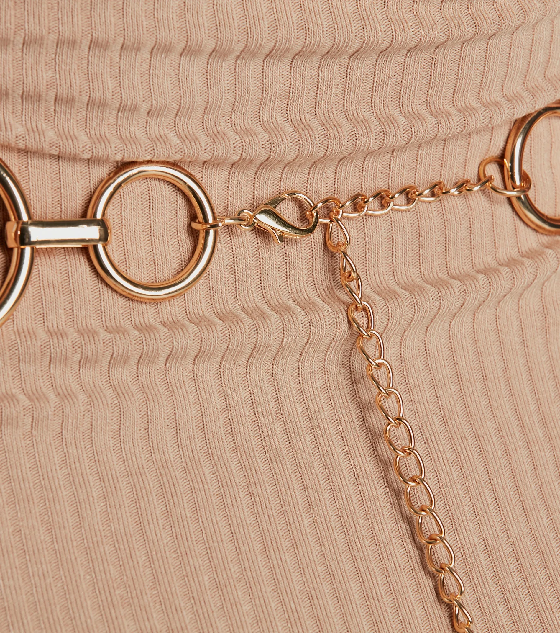 Sleek Perfection O-Ring Chain Belt sold by Windsor product image thumbnail 3