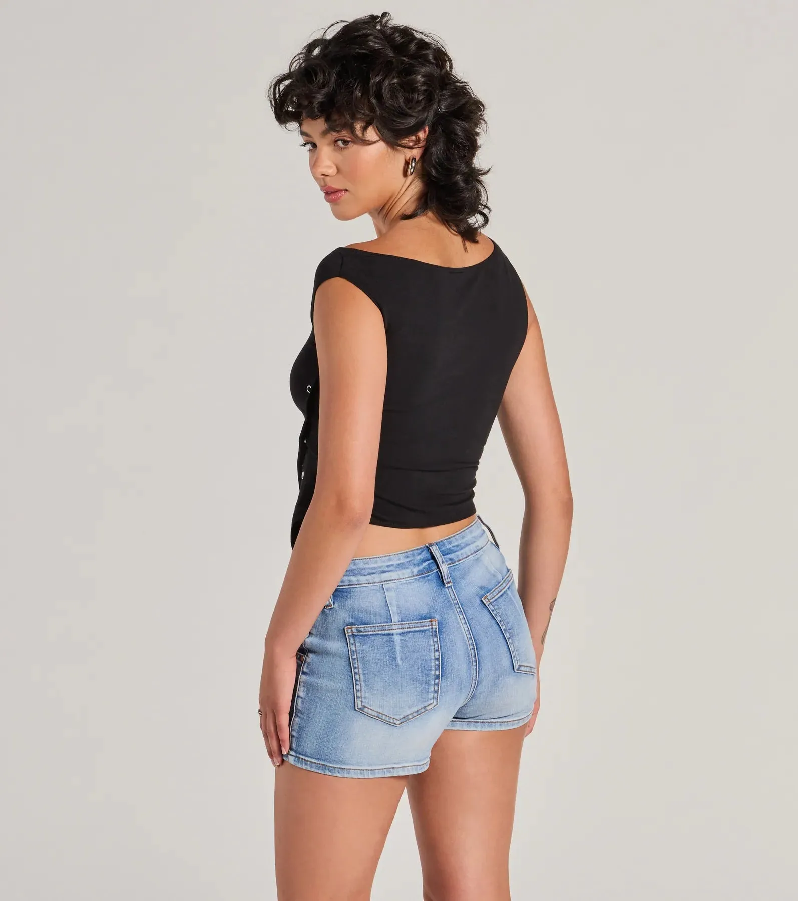 Minimal Aesthetic Off-Shoulder Button Crop Top sold by Windsor product image thumbnail 3