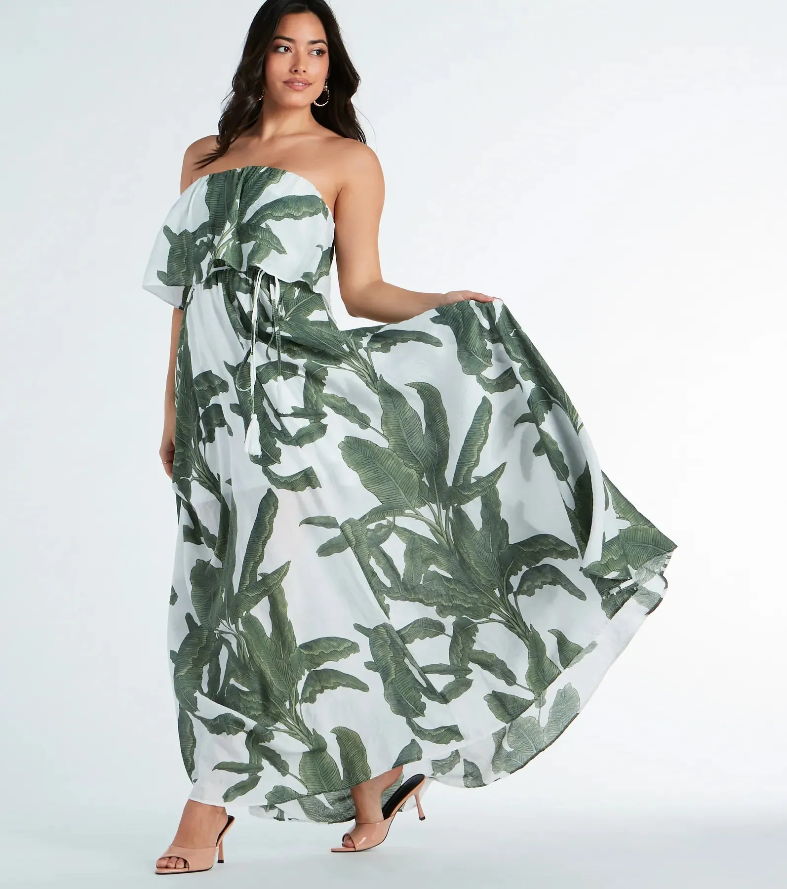 Getaway Bound Tropical Print Woven Maxi Dress sold by Windsor product image thumbnail 4