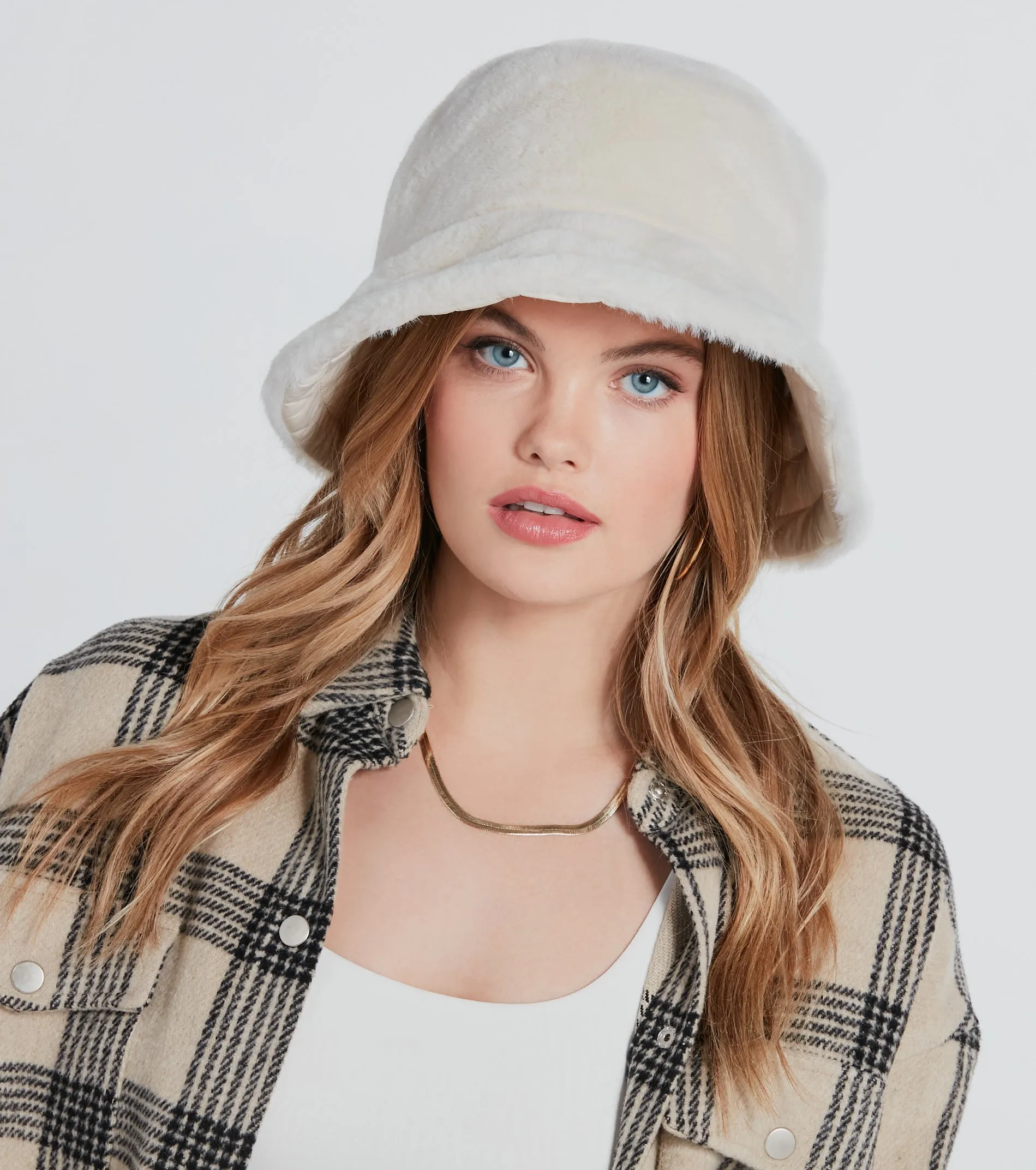 Winter Babe Reversible Faux Fur Bucket Hat sold by Windsor product image thumbnail 3