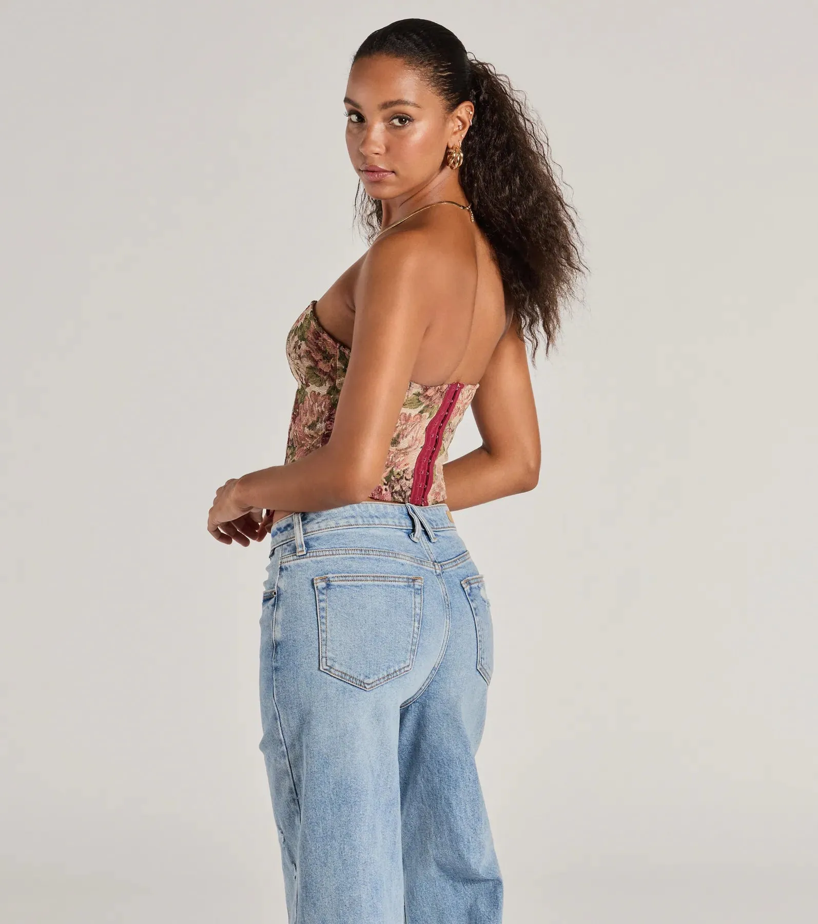 Blooming Beauty Tapestry Lace-Up Cropped Corset Top sold by Windsor product image thumbnail 2