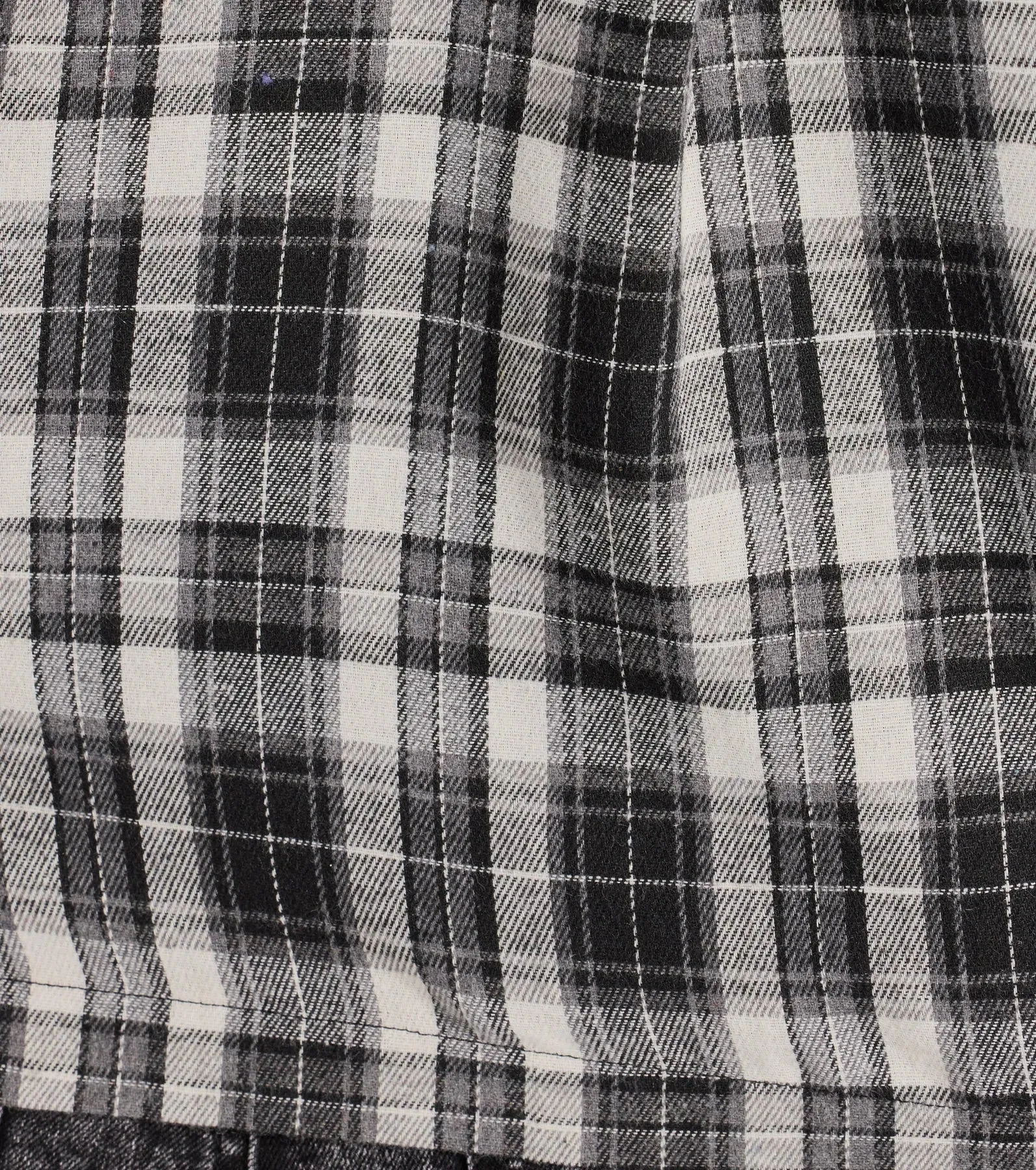 Casual Style Button-Down Plaid Flannel Top sold by Windsor product image thumbnail 4