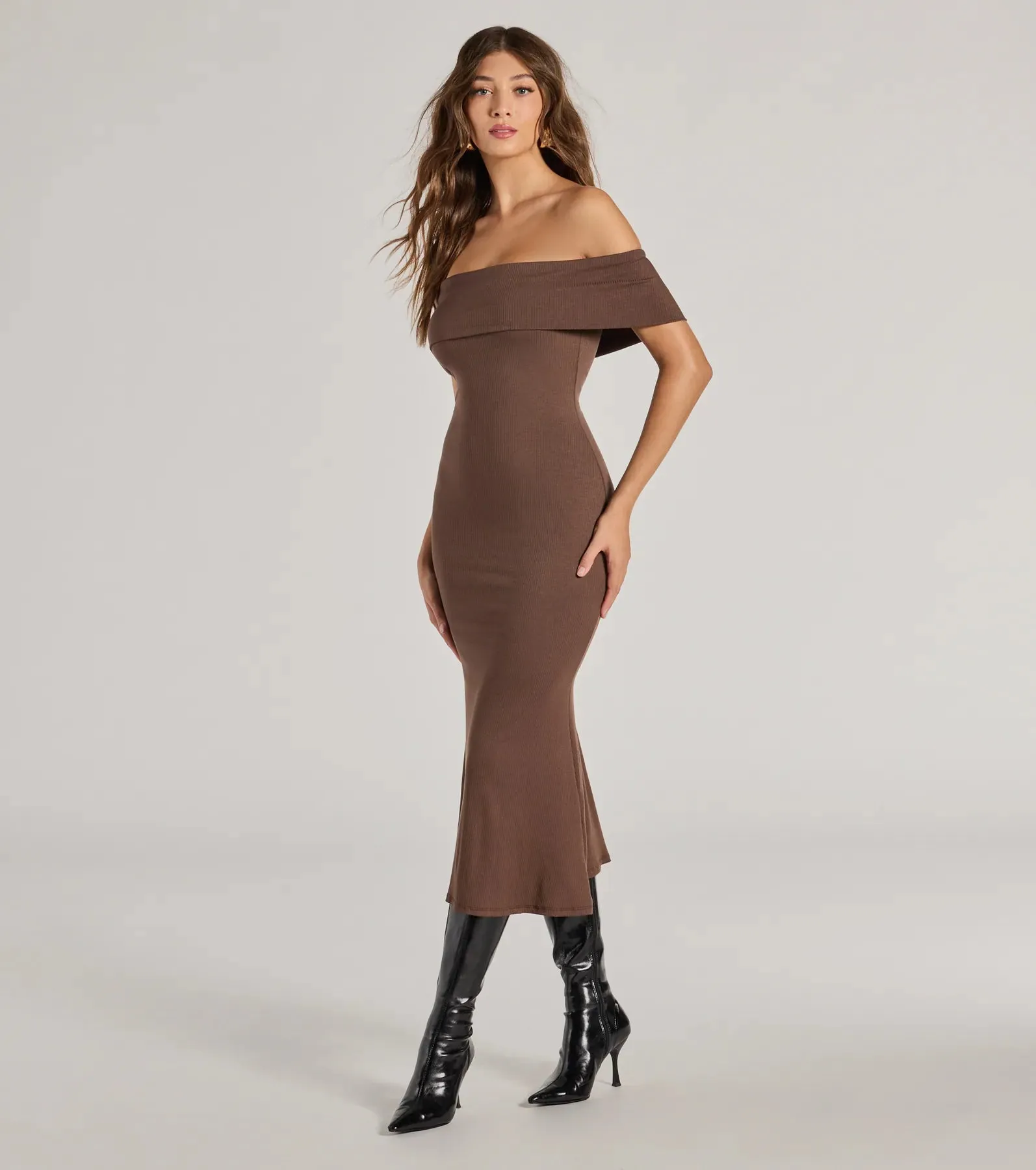 Sleek Silhouette Ribbed Knit Off-The-Shoulder Midi Dress sold by Windsor product image thumbnail 4