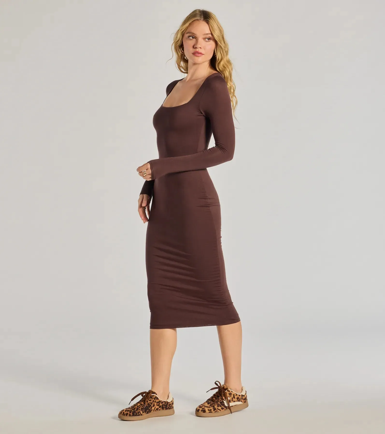 Modern Minimalist Long Sleeve Midi Dress sold by Windsor product image thumbnail 4