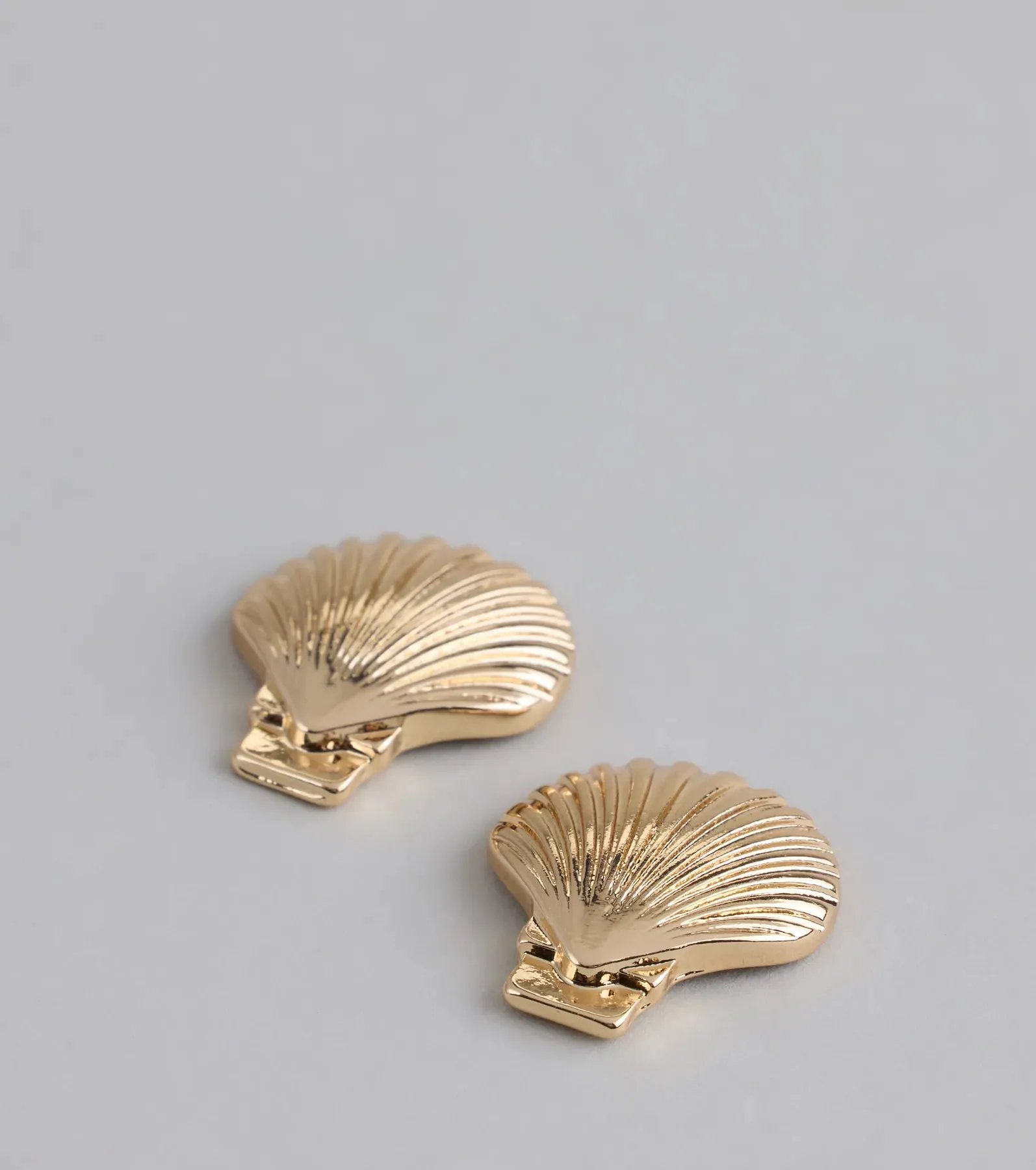 Seas The Day Shell Stud Earrings sold by Windsor product image thumbnail 2