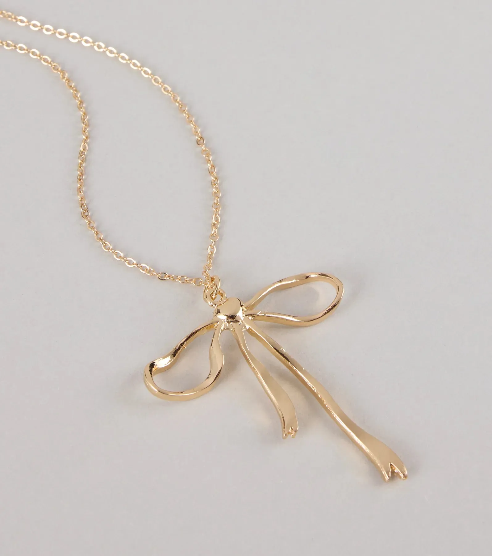 Put a Bow on It Chain Necklace sold by Windsor product image thumbnail 2