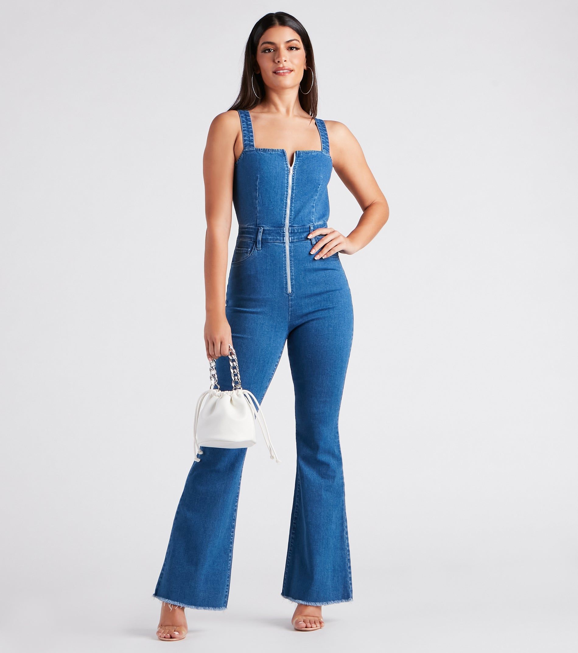 Everyday Chic Chain Strap Bucket Bag sold by Windsor product image thumbnail 3