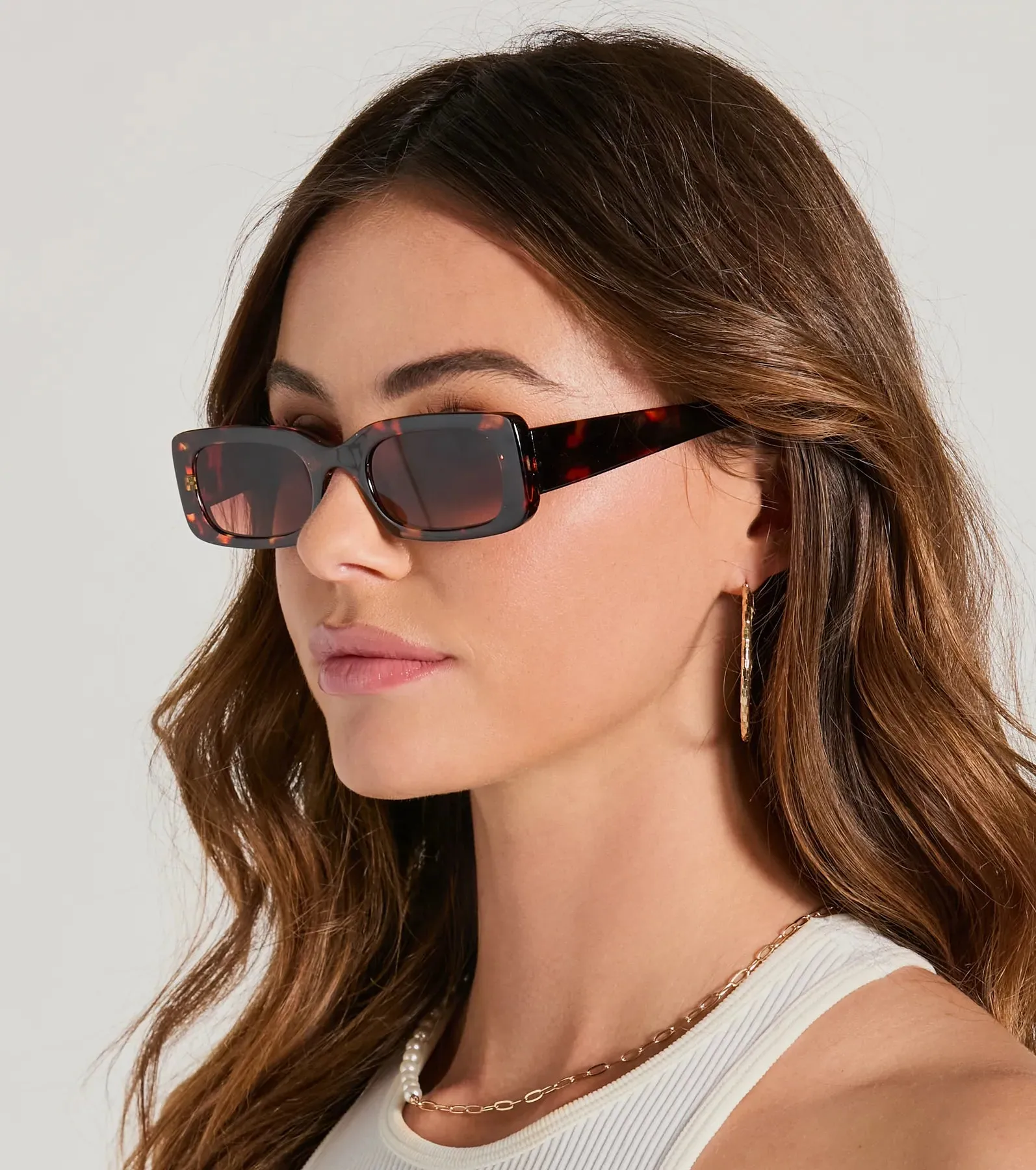 Classic Trendsetter Rectangle Sunglasses sold by Windsor product image thumbnail 2