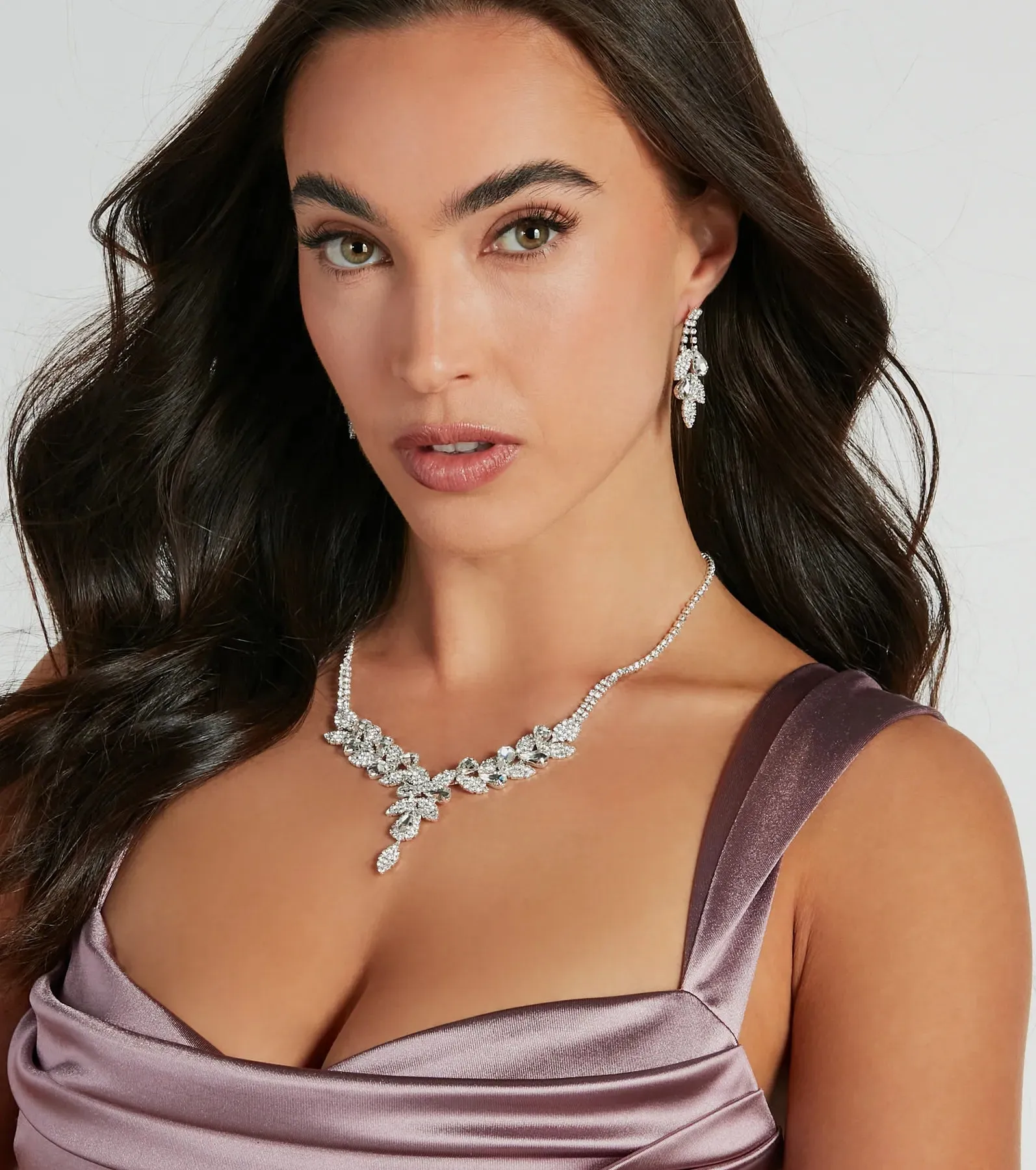 Glam Rhinestone Leaf-Shaped Necklace And Earring Set sold by Windsor