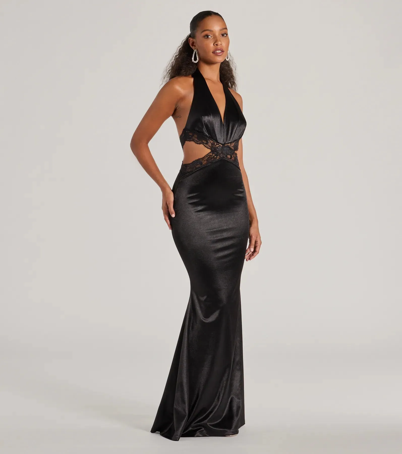 Scarlett V-Neck Lace Trim Open Back Mermaid Formal Dress sold by Windsor product image thumbnail 4