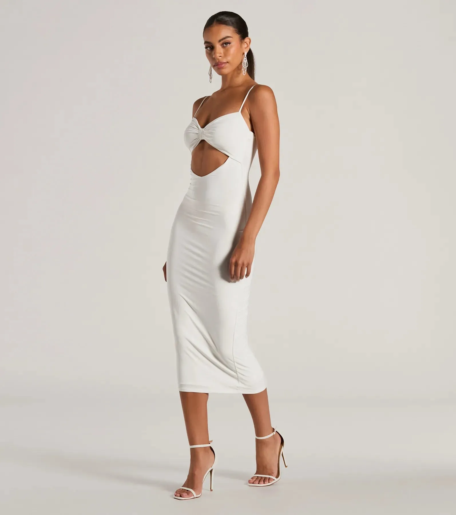 Treat Yourself Sleeveless Bow Cutout Midi Dress sold by Windsor product image thumbnail 4