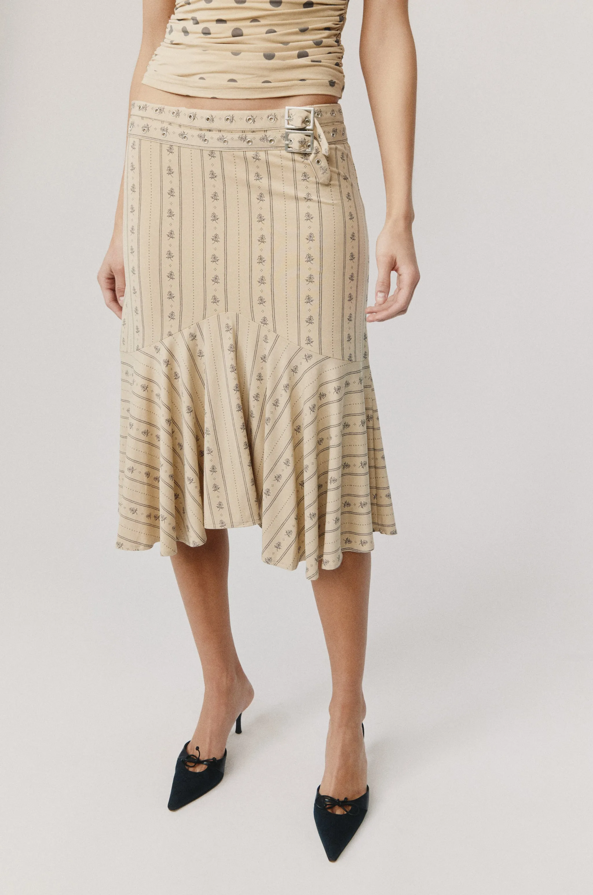 Sloan Skirt | Cookie sold by With Jean product image thumbnail 4