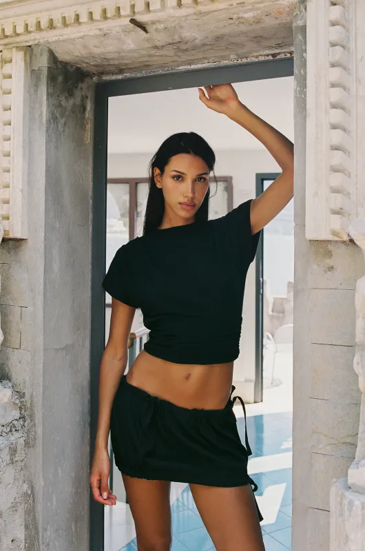 Tammy Tee | Black made by With Jean