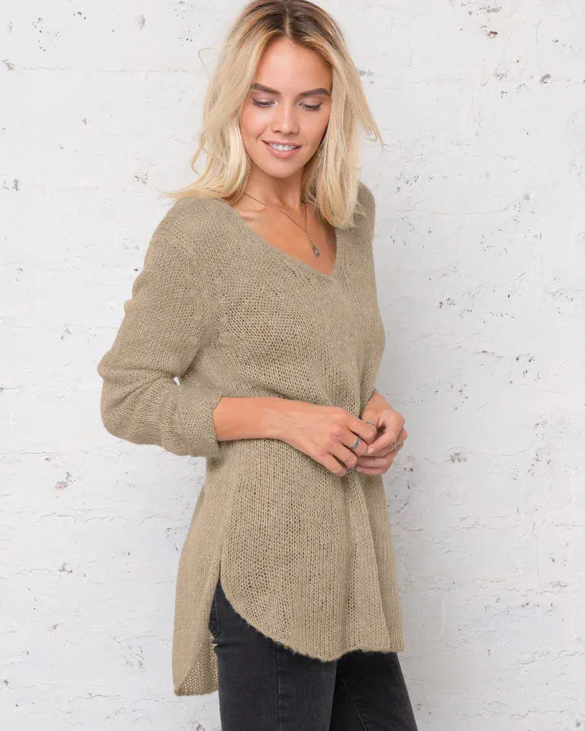 *SALE* - SHIRT TAIL V LIGHTWEIGHT sold by Wooden Ships product image thumbnail 2