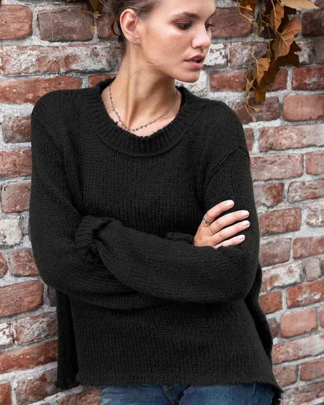 OLIVER DISTRESSED CREW CHUNKY sold by Wooden Ships