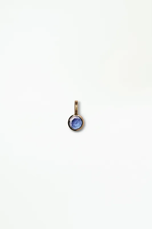 One of a Kind Sapphire Rain Pendant No. 4 made by WWAKE