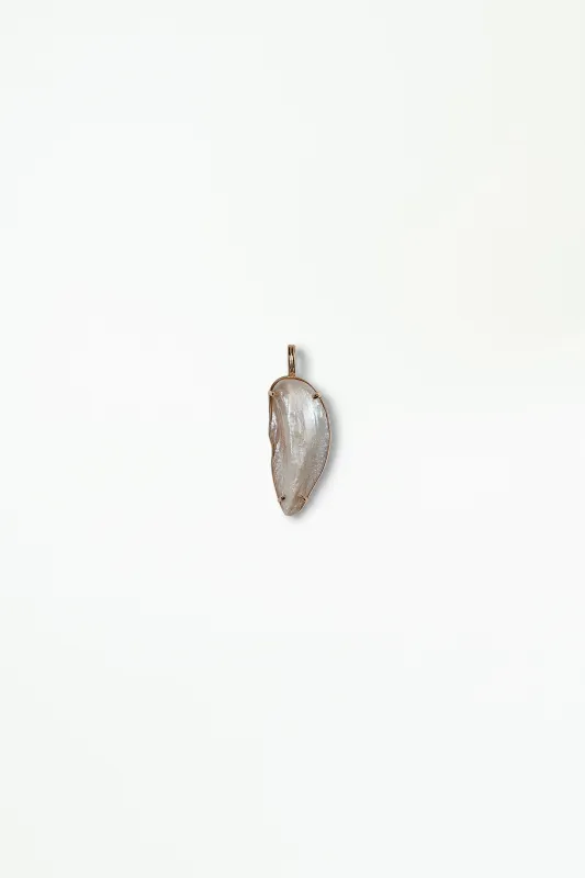 One of a Kind Borealis Pearl Pendant No. 3 made by WWAKE