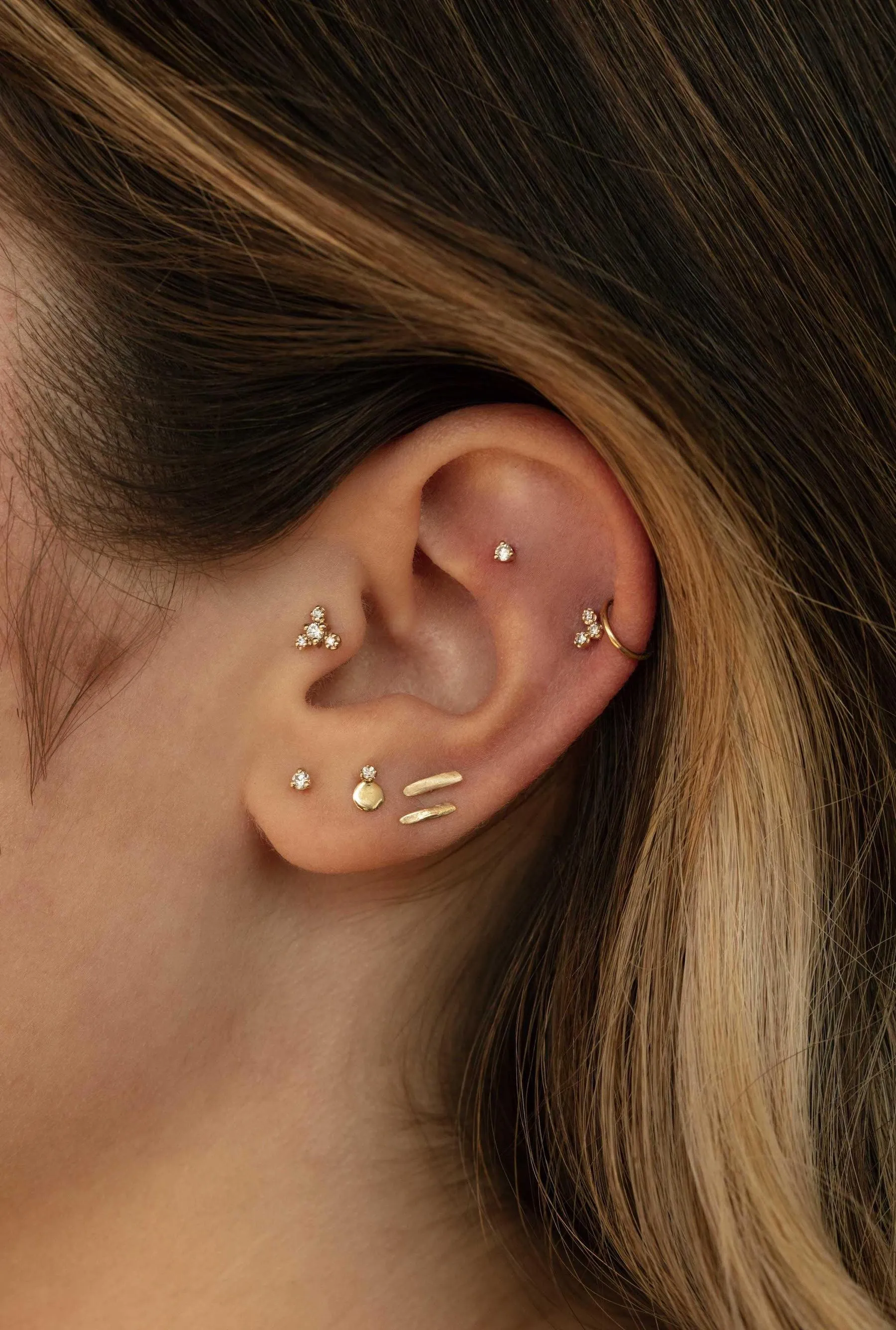 Small Diamond Disc Stud Flat Back Earring sold by WWAKE product image thumbnail 4