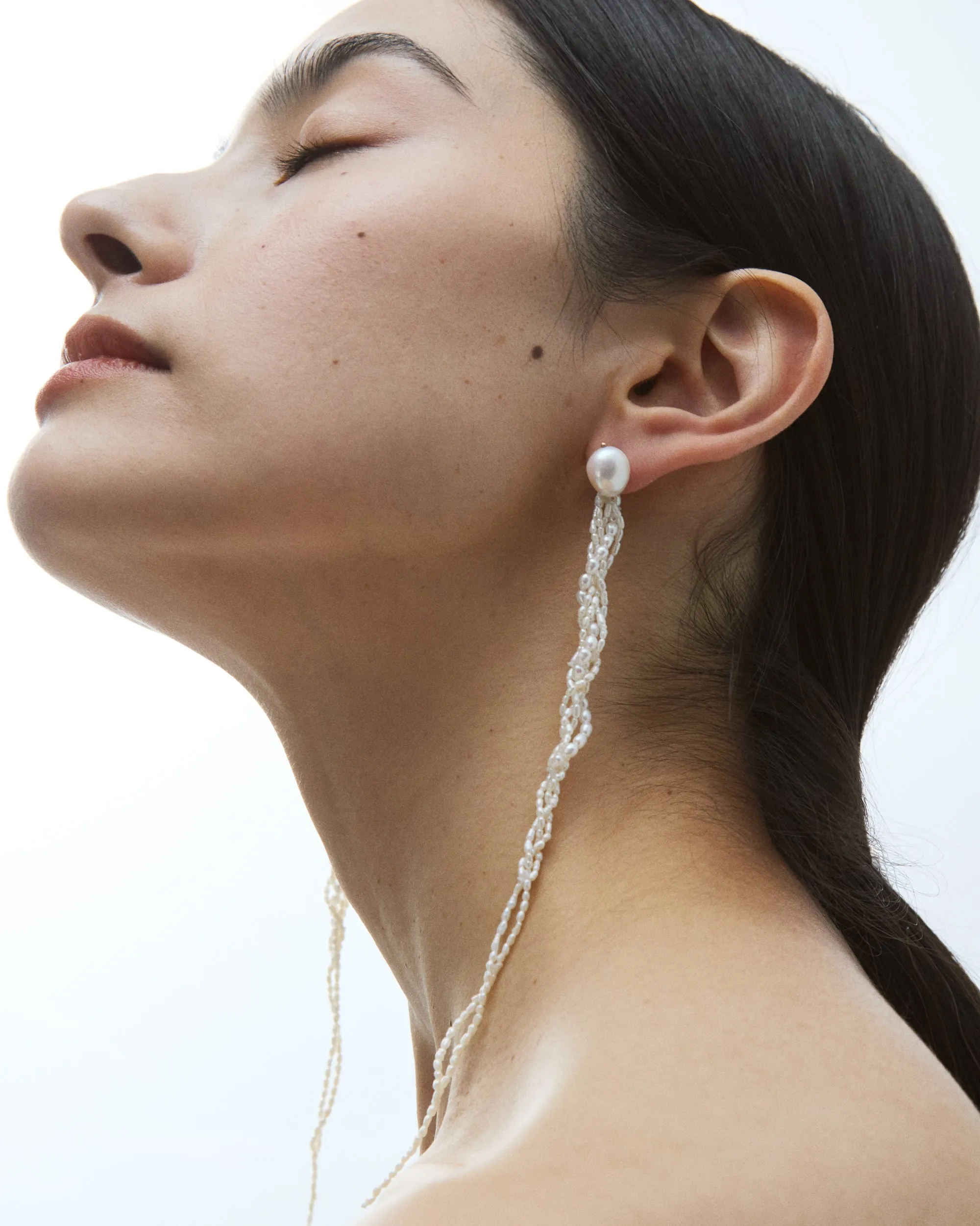 Pearl Falls Earring sold by WWAKE product image thumbnail 4
