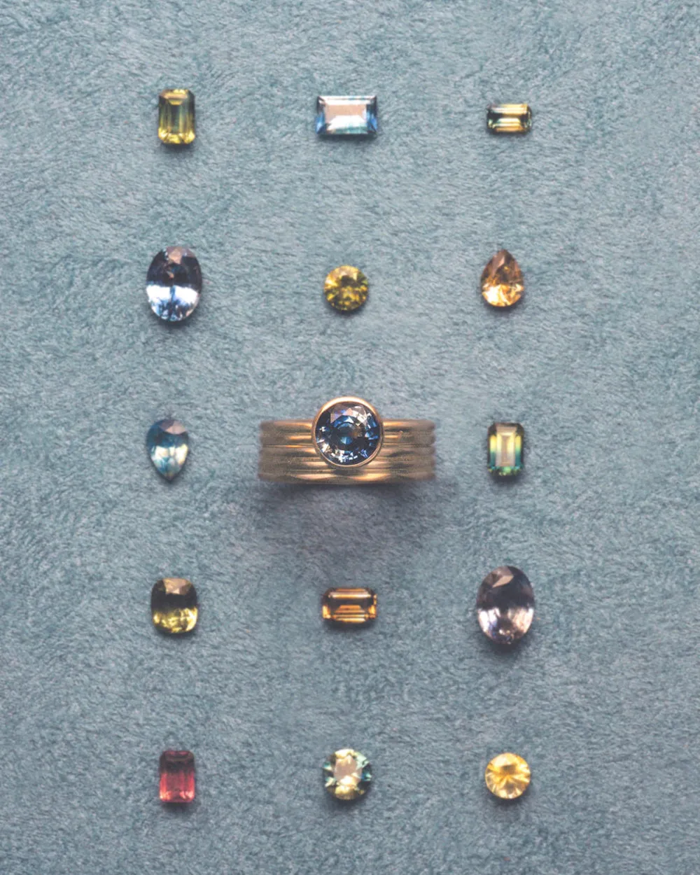 One of a Kind Round Cut Sapphire Ridge Ring Set No. 10 sold by WWAKE product image thumbnail 3