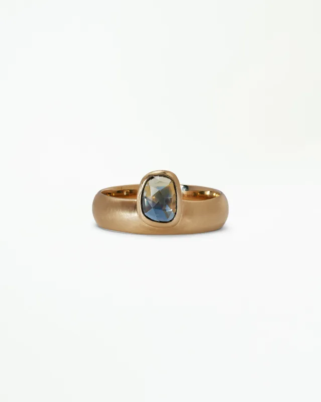 Rose Cut Sapphire Dome Monolith Ring No. 7 made by WWAKE
