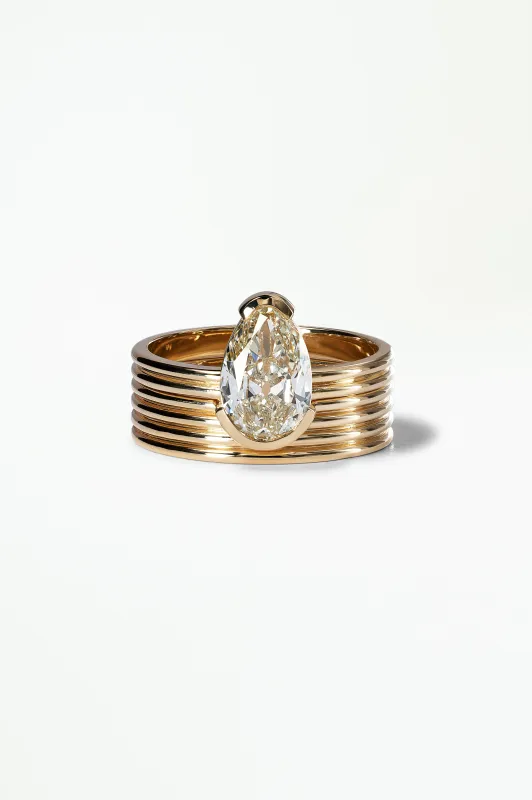 One of a Kind Vintage Pear Ridge Ring Set No. 1 made by WWAKE