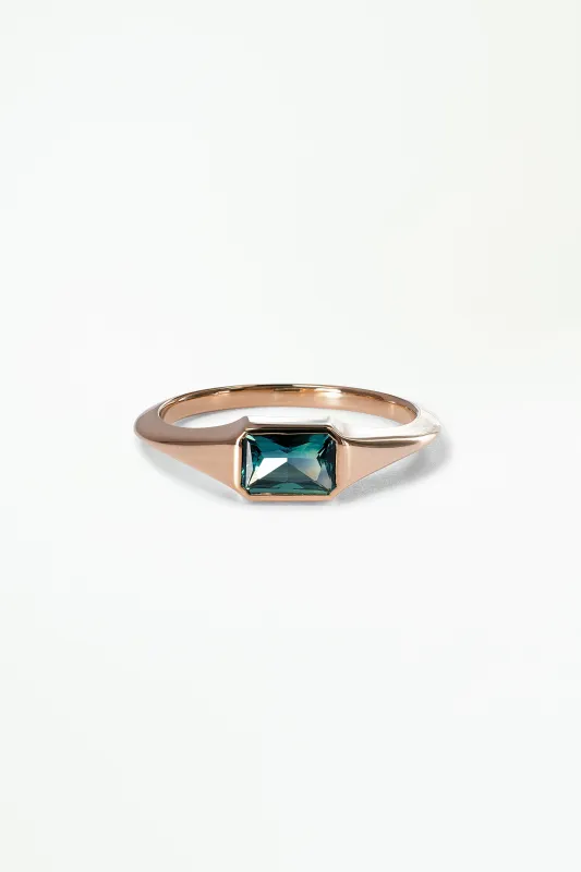 One of a Kind Radiant Cut Teal Sapphire Signet Ring No. 60 made by WWAKE