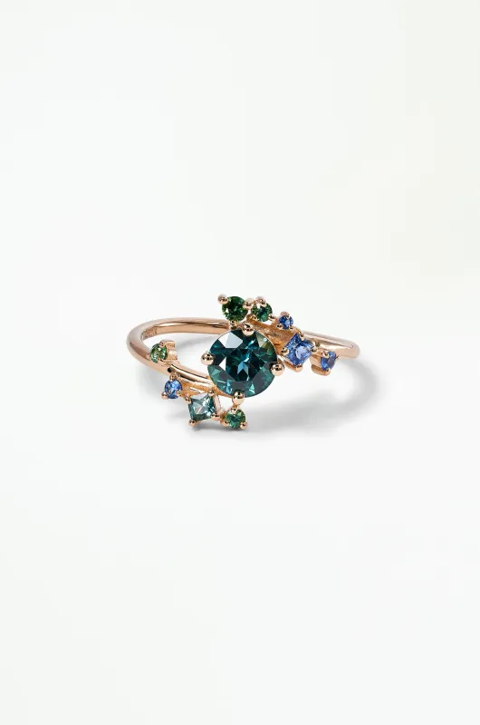 One of a Kind Round Brilliant Cut Gradient Sapphire Celestial Ring No. 1 made by WWAKE