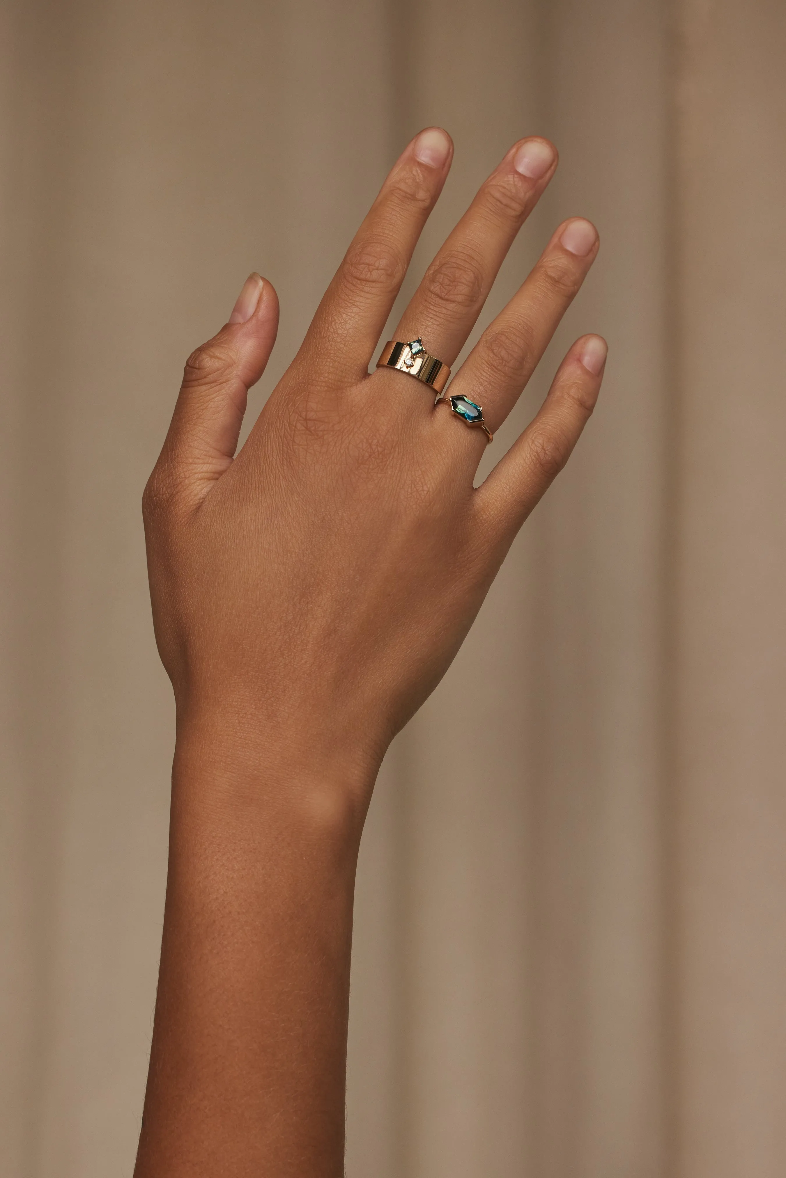 One of a Kind Hexagon Cut Sapphire Solitaire Ring No. 1 sold by WWAKE product image thumbnail 2