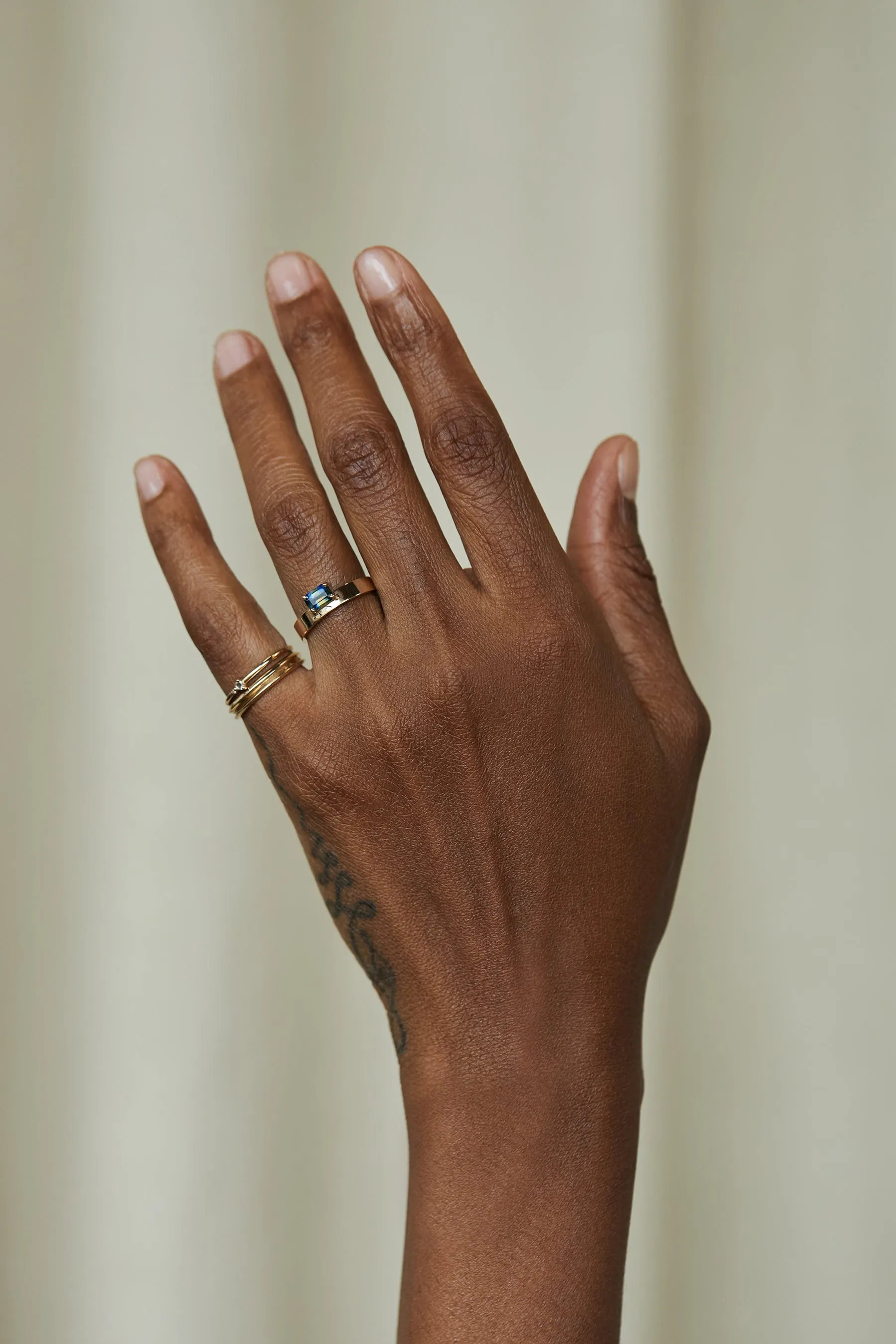 One of a Kind Emerald Cut Gradient Sapphire Monolith sold by WWAKE product image thumbnail 4