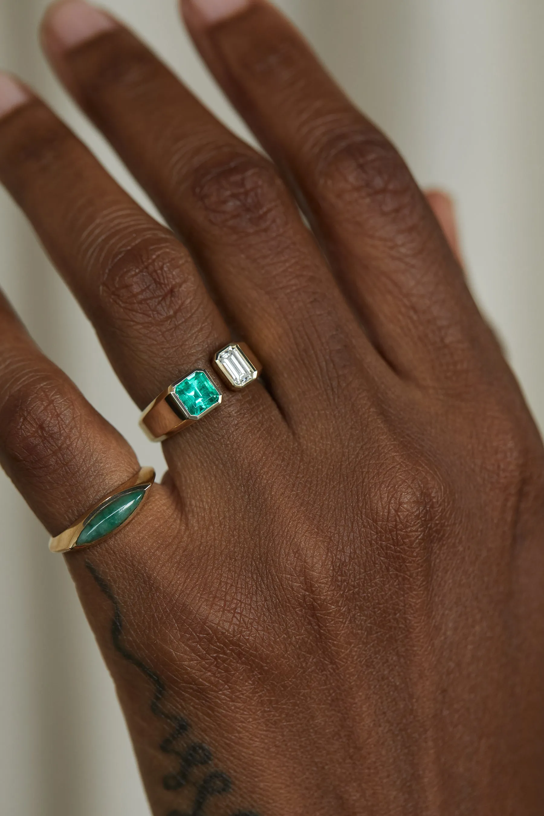 One of a Kind Dyad Signet No. 6 sold by WWAKE product image thumbnail 2