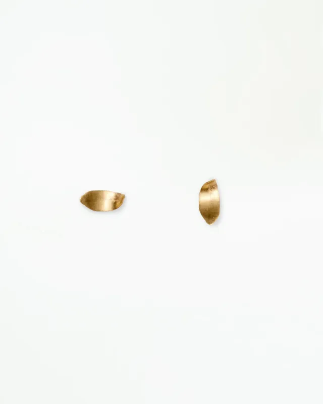 Gold Smudge Wisp Earring made by WWAKE
