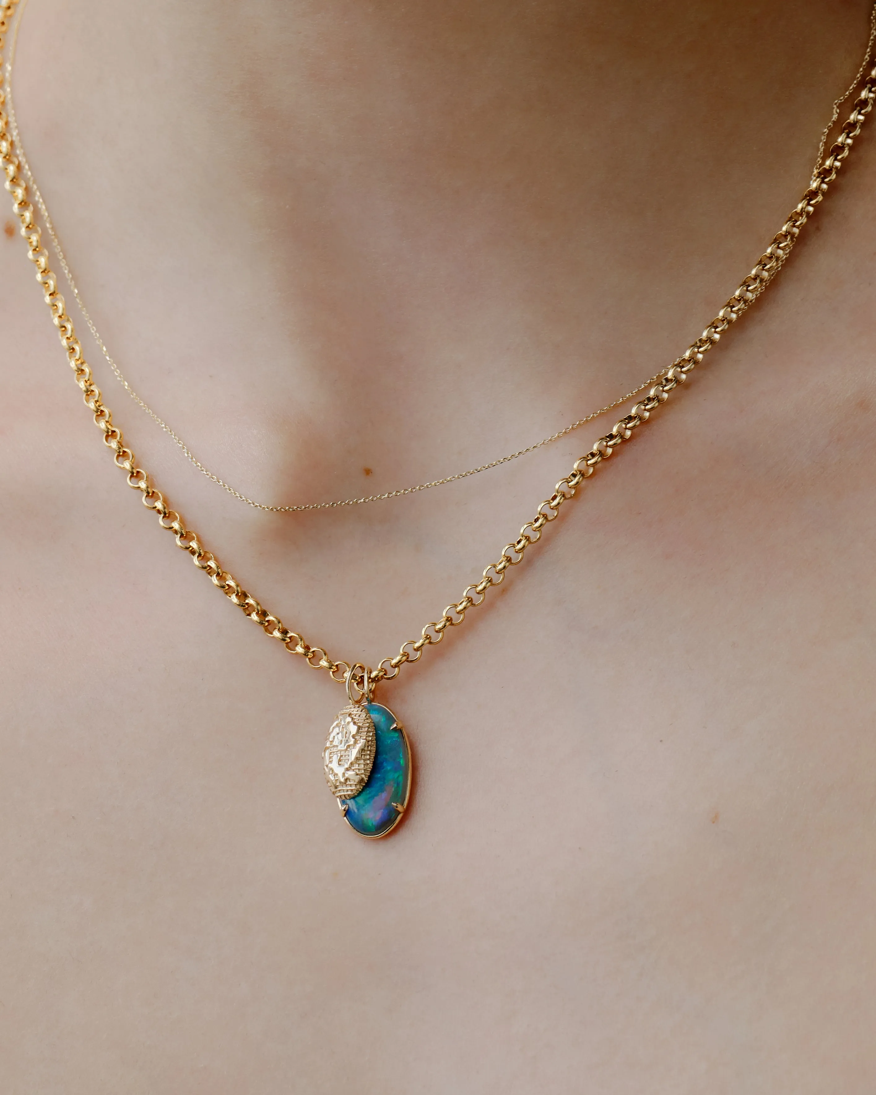 Gold Lace Pendant sold by WWAKE product image thumbnail 2
