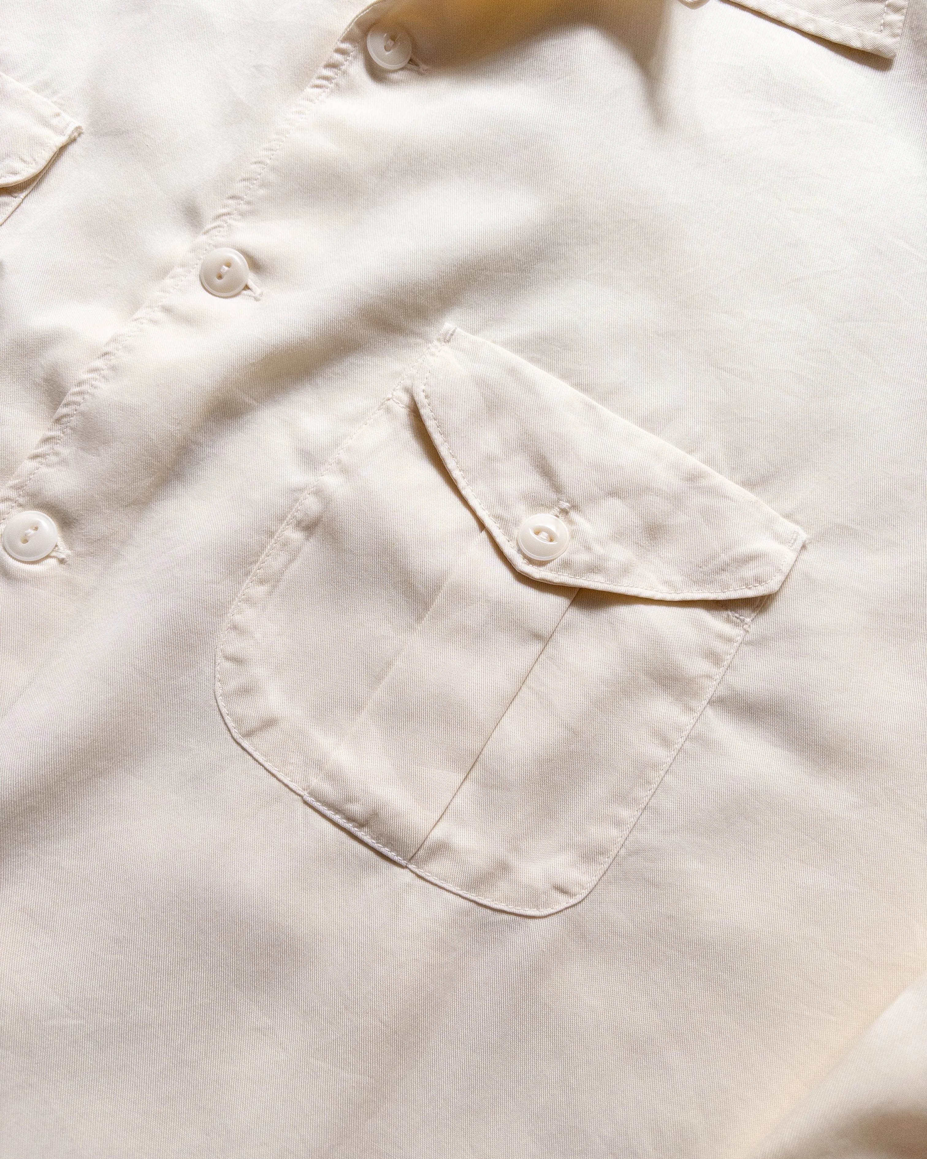 Tencel Gabardine Patio Shirt - Buttermilk sold by Wythe NY product image thumbnail 2