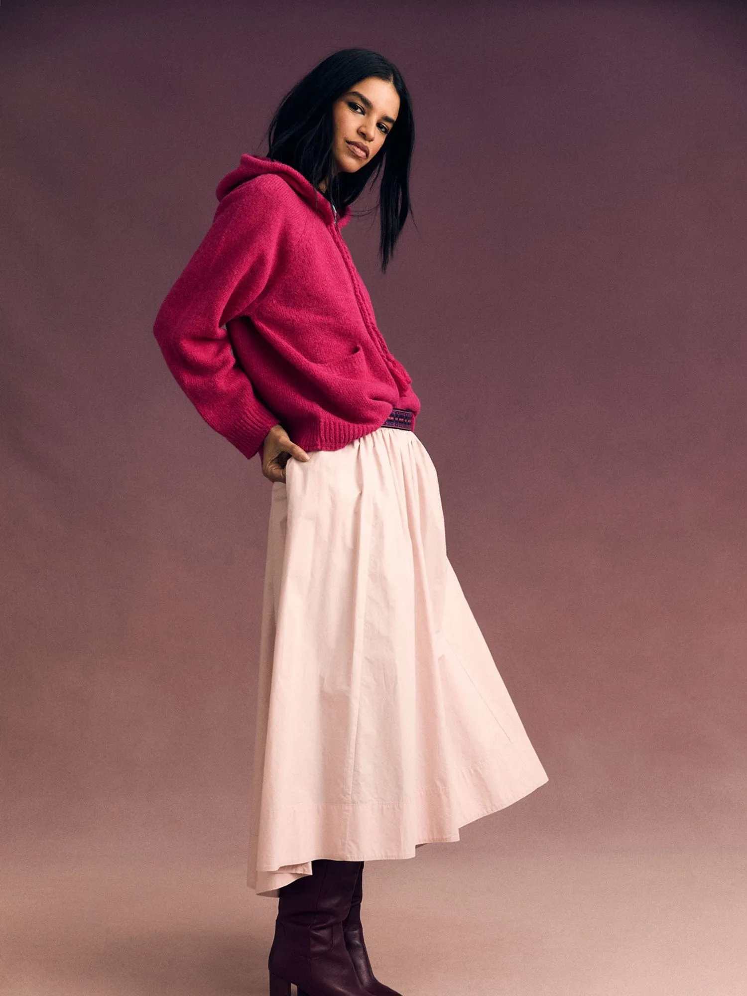 Powder Rose Gwynn Skirt sold by XiRENA product image thumbnail 4