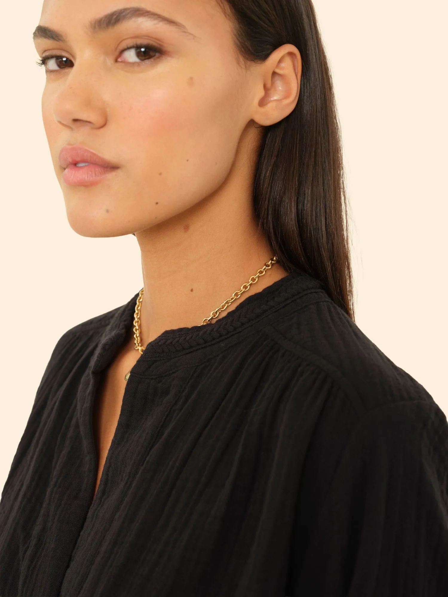 Black Arielle Top sold by XiRENA product image thumbnail 2