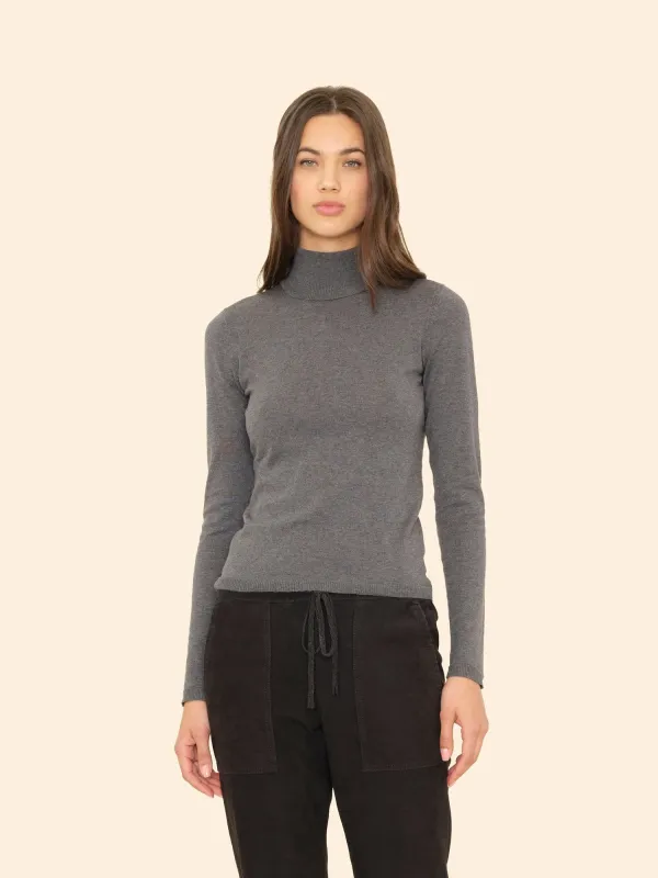 Haze Tommy Sweater sold by XiRENA