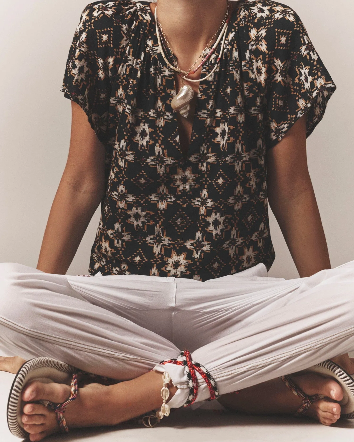 Blackrock Jana Top sold by XiRENA product image thumbnail 4