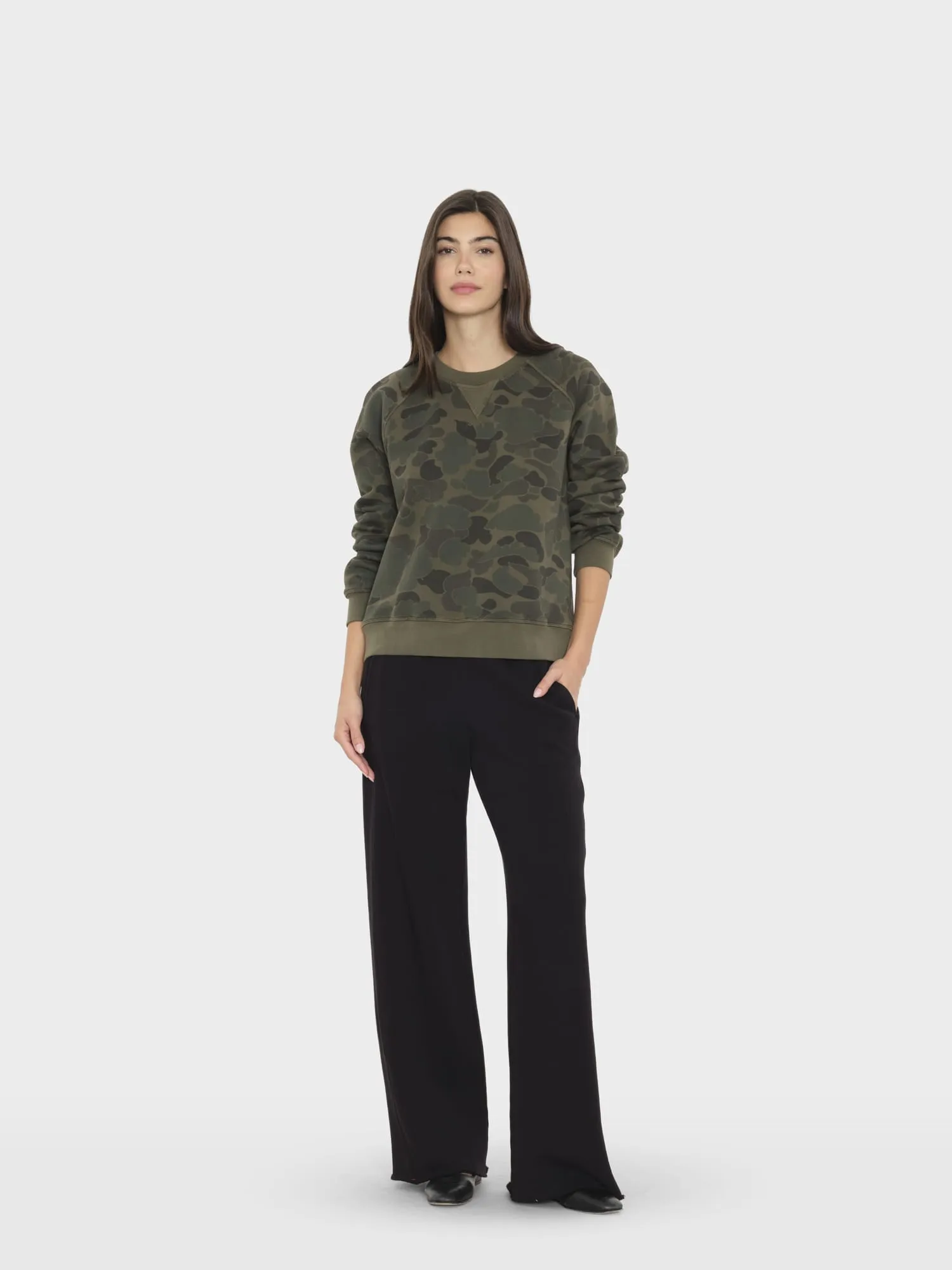 Black Renzo Sweatpant sold by XiRENA