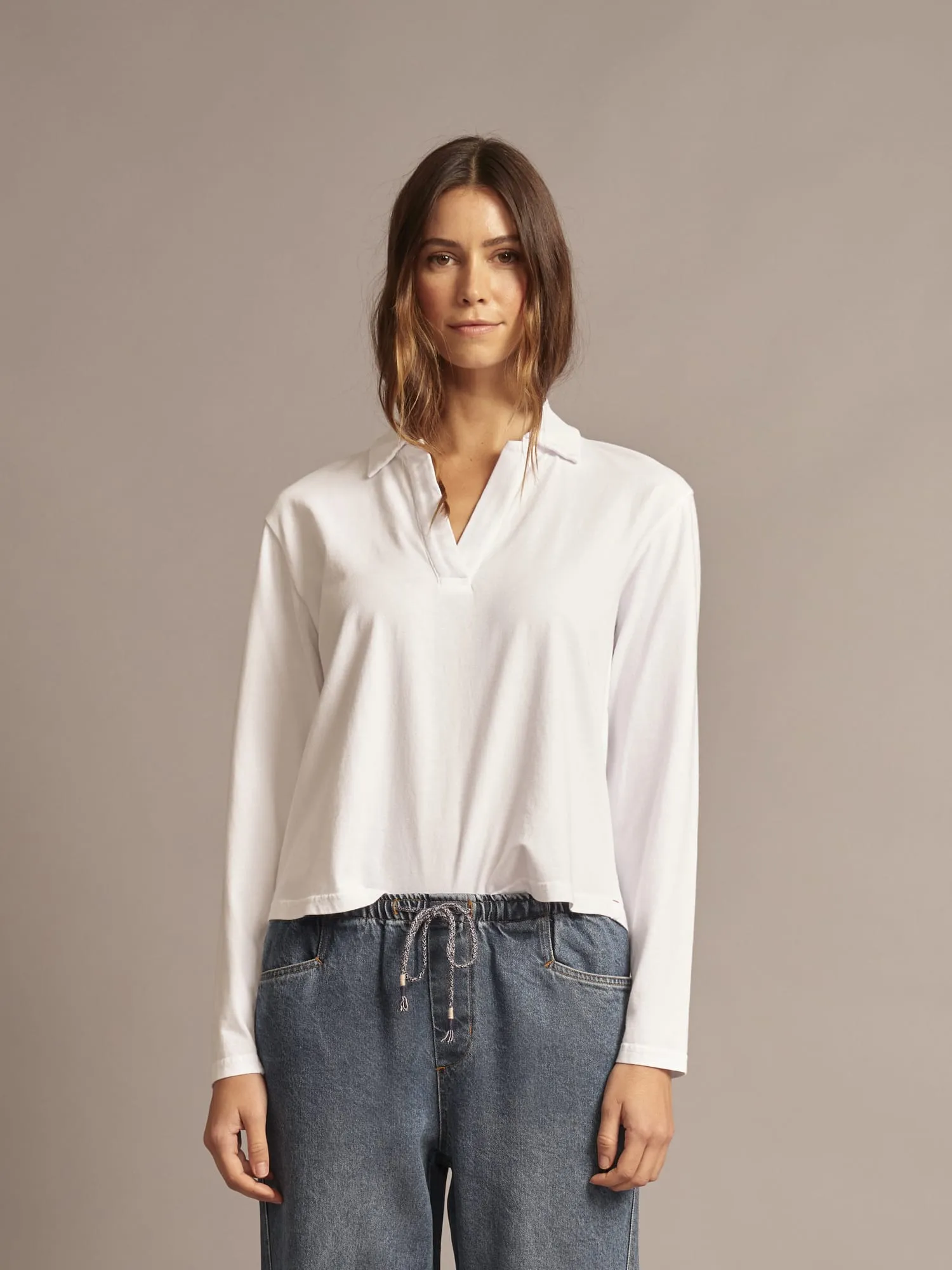 White Spalding Tee sold by XiRENA product image thumbnail 2