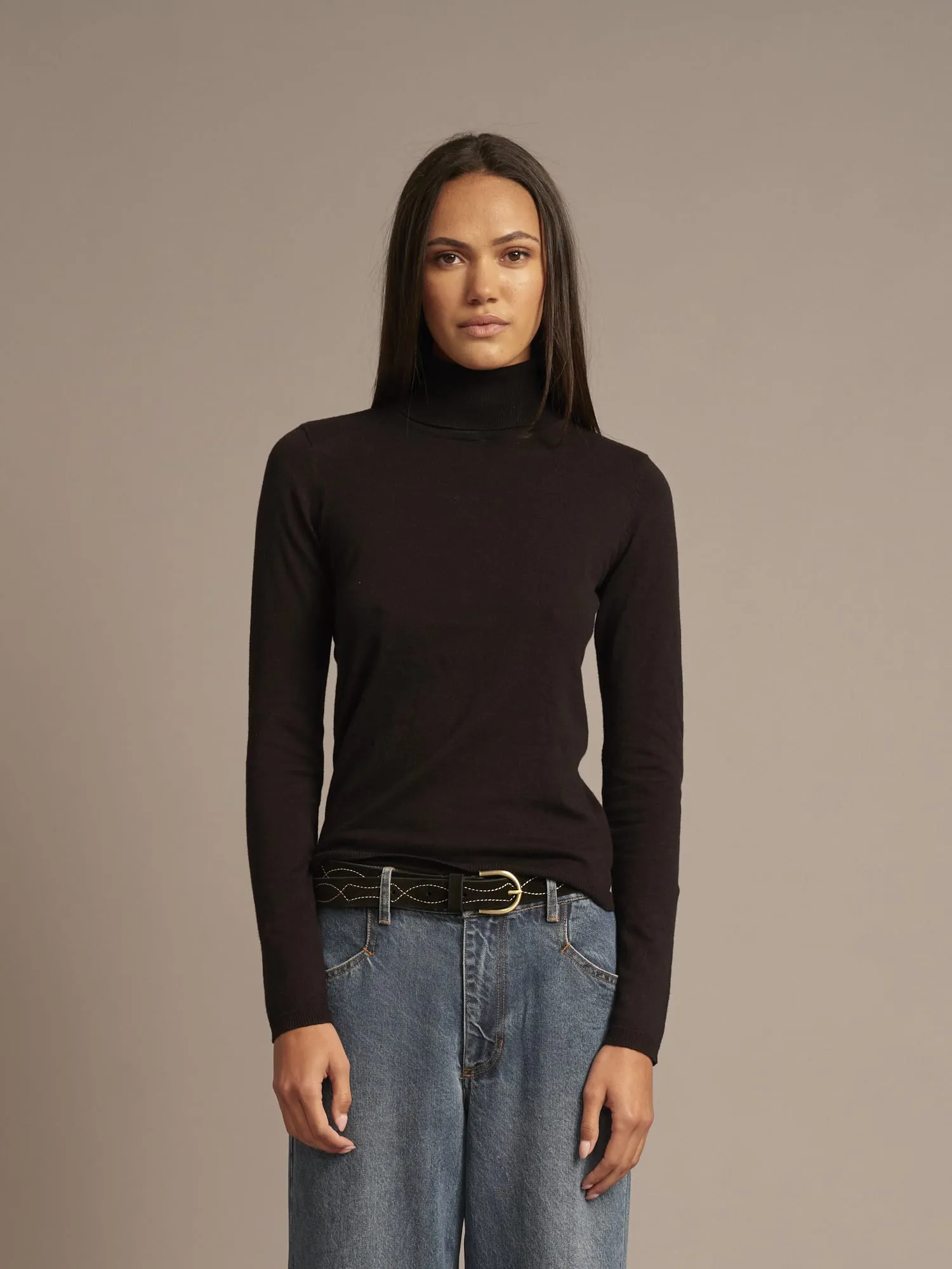Black Laredo Belt sold by XiRENA product image thumbnail 2