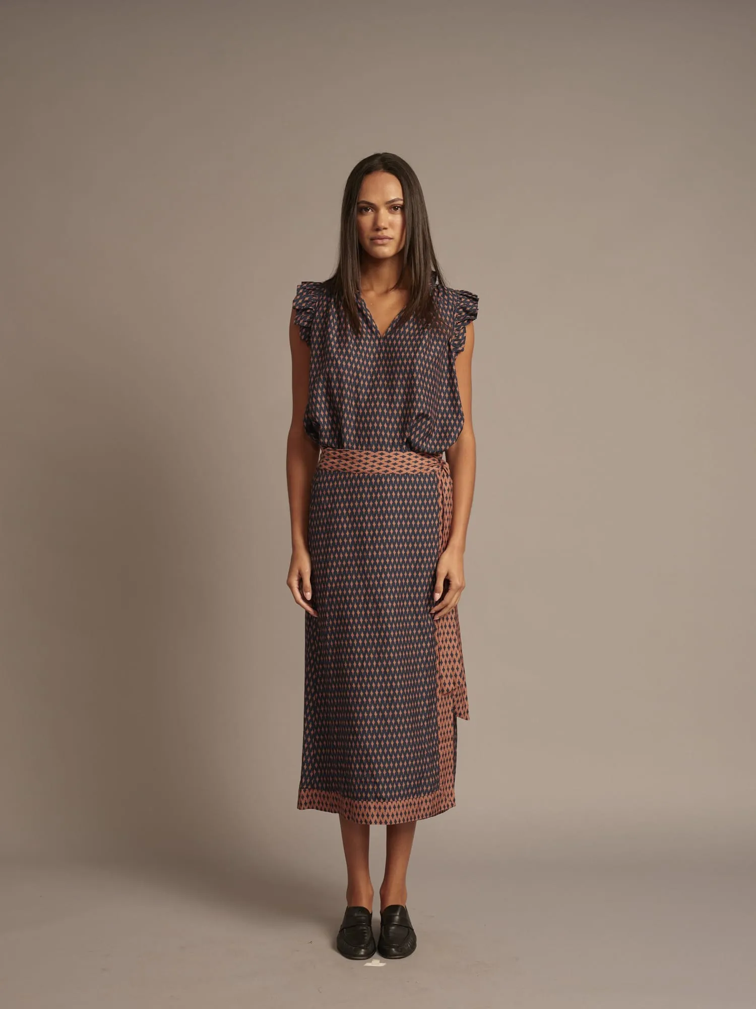 Navy Diamond Marta Skirt sold by XiRENA product image thumbnail 3