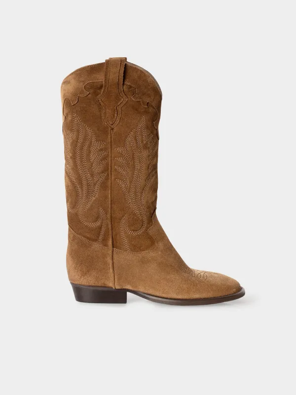 Brown Bowie Boot made by Arizona Love